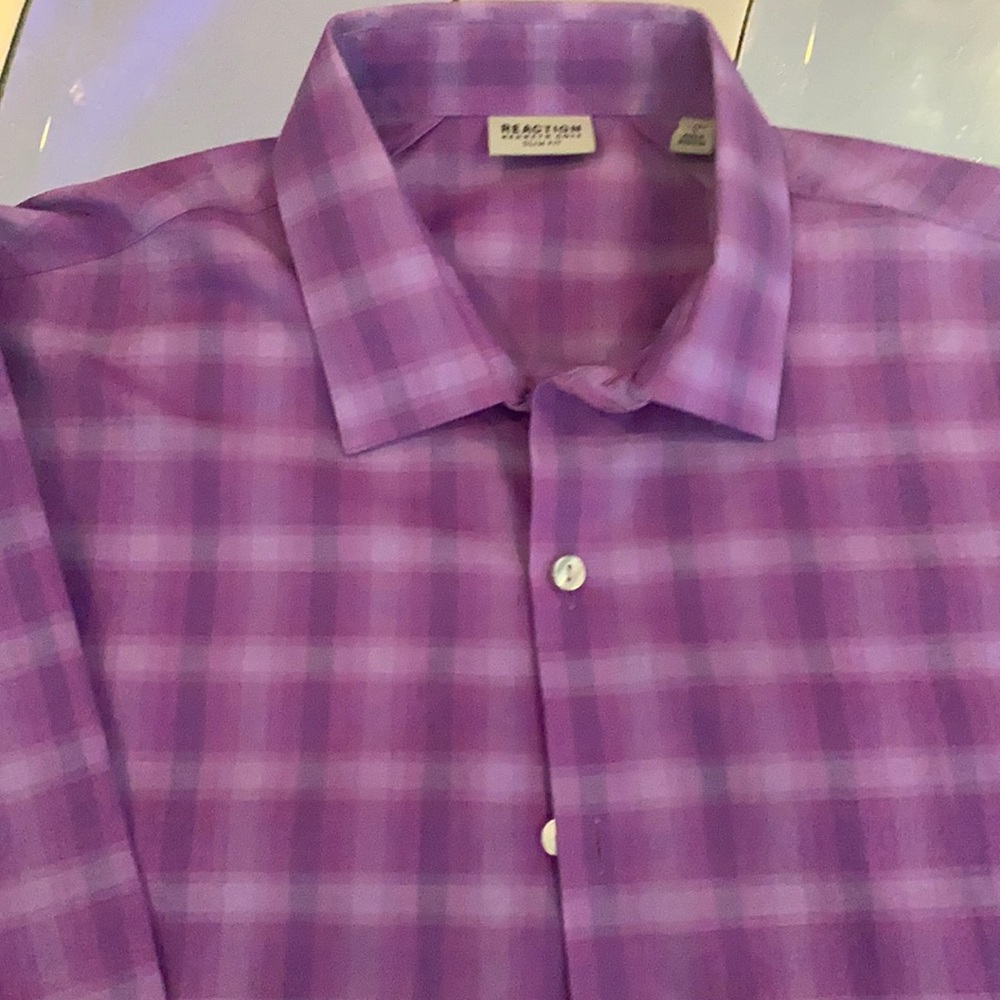NWOT Reaction by Kenneth Cole LS 🔥🔥